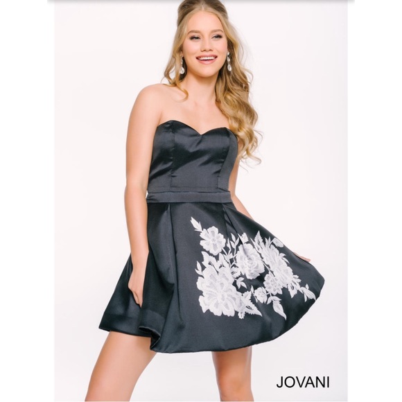 Jovani Black & White Floral Short Strapless Cocktail Dress 🤍⚜️🔲